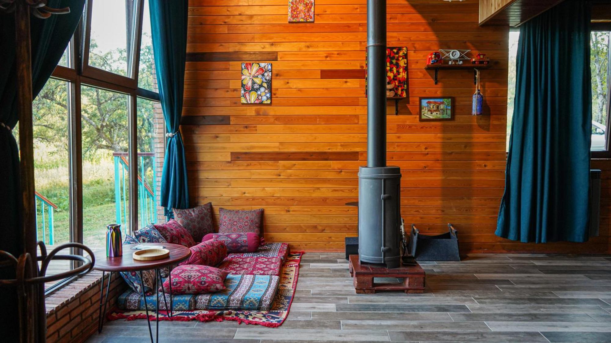 Lodge Sakudela *